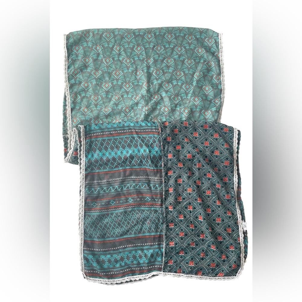PrAna Women’s Carmen Scarf Turquoise Aztec Blue - Picture 3 of 6